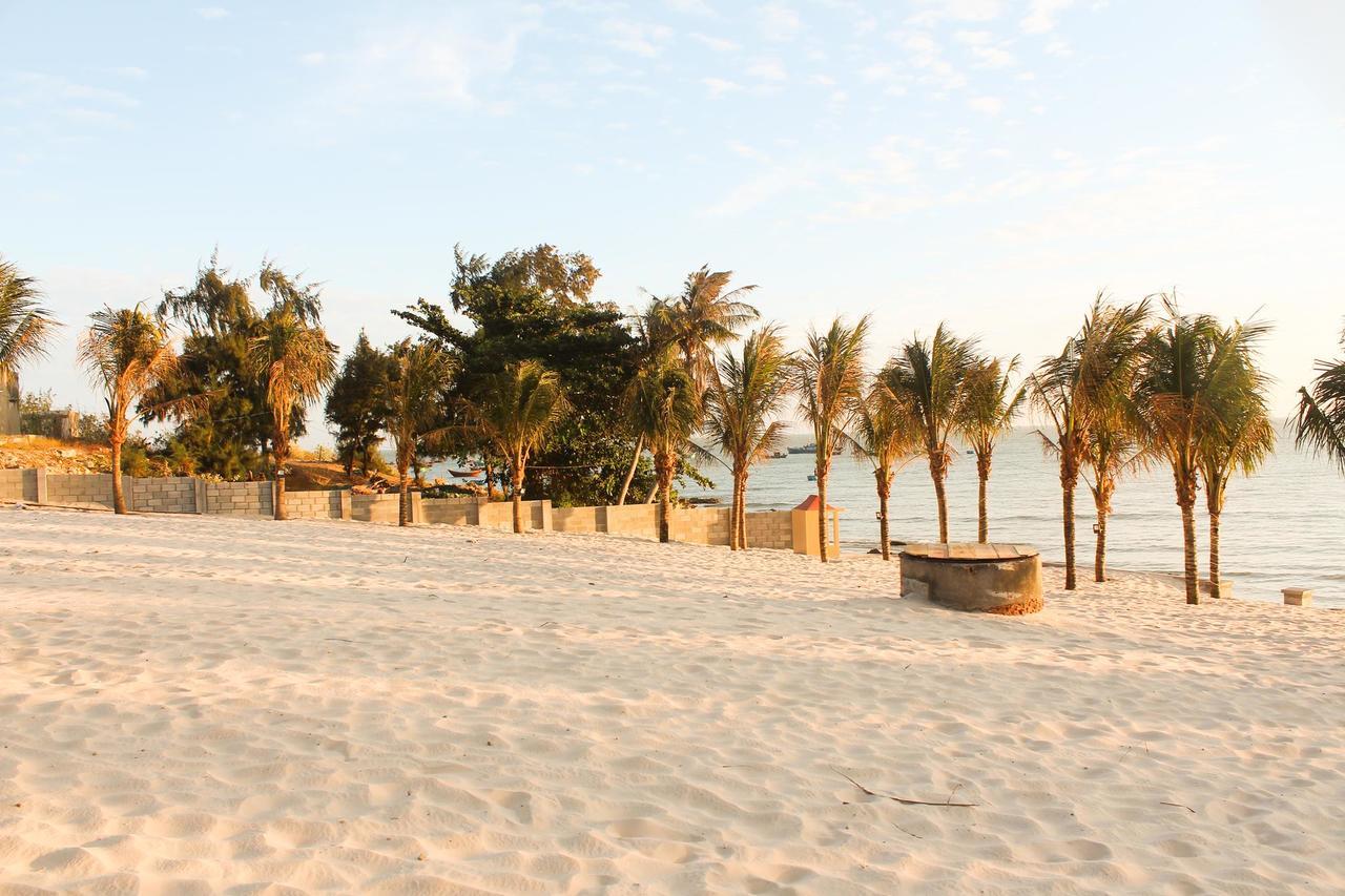 Eagles Beach Resort Фантхьєт Екстер'єр фото