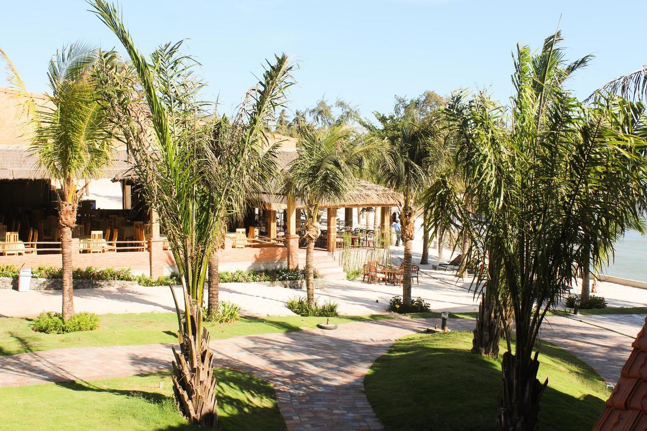 Eagles Beach Resort Фантхьєт Екстер'єр фото