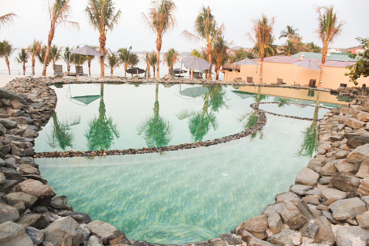 Eagles Beach Resort Фантхьєт Екстер'єр фото